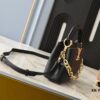 6930657e6e68136f4d9a466c Upgraded Original M24683 M25232 M24684 M25211 This Capucines Mini Bag Crafted from Vibrant Taurillon Leather