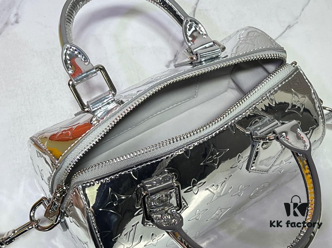 M11987 Speedy Bandoulière 20 Handbag
