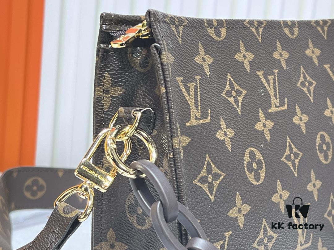 693065ba6e68136f4d9a46e0 Authentic High-End Quality LV M67692# M47542 Exclusive New Arrival Cosmetic Pouch Classic Monogram Handheld Bag