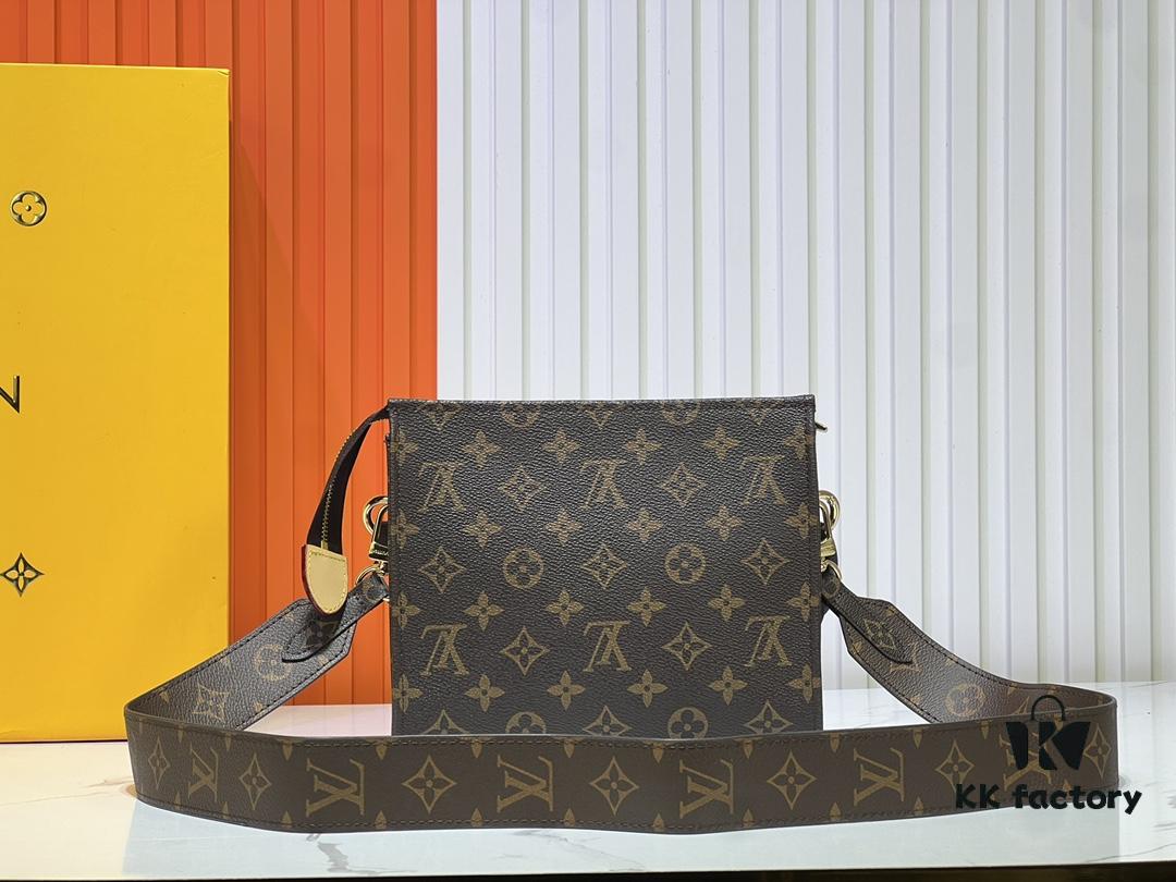 693065bb6e68136f4d9a46e1 Authentic High-End Quality LV M67692# M47542 Exclusive New Arrival Cosmetic Pouch Classic Monogram Handheld Bag