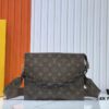 693065bd6e68136f4d9a46e7 Authentic High-End Quality LV M67692# M47542 Exclusive New Arrival Rose Series Cosmetic Bag Classic Monogram Clutch Wash Pouch