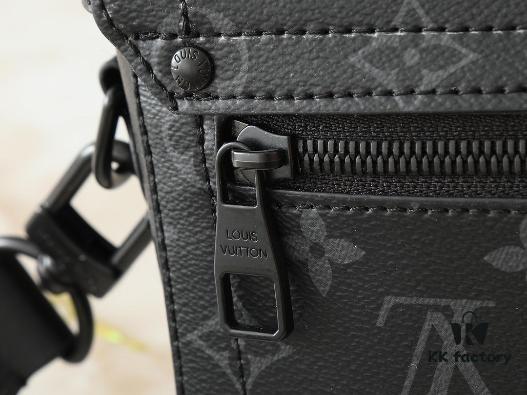 693065c66e68136f4d9a46f7 Upgraded Original M11743 Black Flower M11516 Black M11535 Vintage Flower M12686 This Soul Trunk Bag is Crafted by Pharrell Williams
