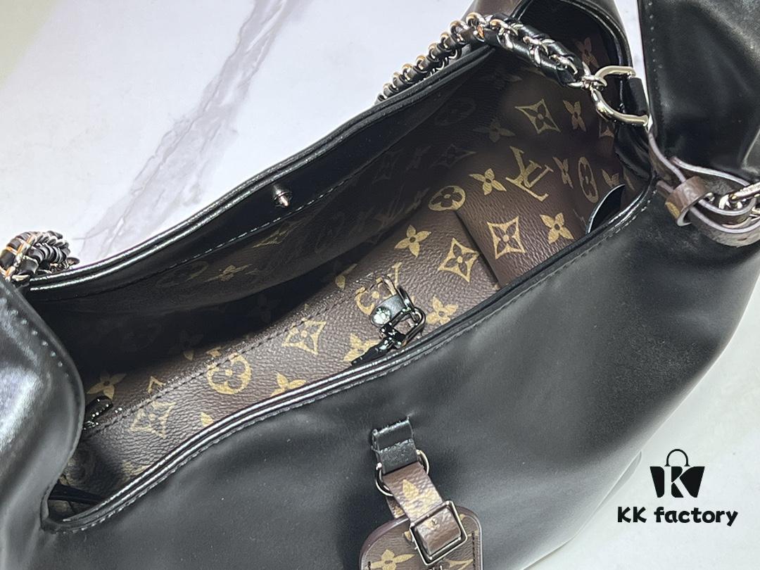 6930661e6e68136f4d9a47ba Authentic Photo Official New Arrival Vest Bag Replica Version