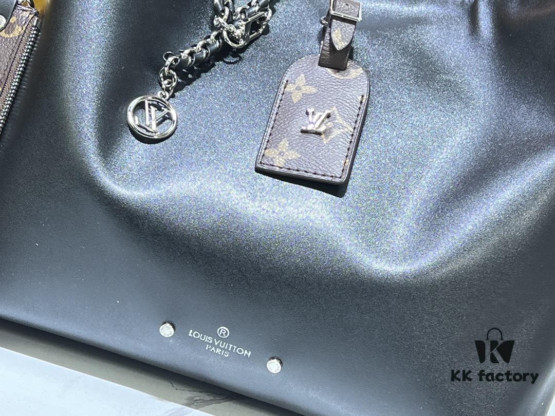 693066286e68136f4d9a47c9 Authentic Photo Official New Arrival Vest Bag Replica Version