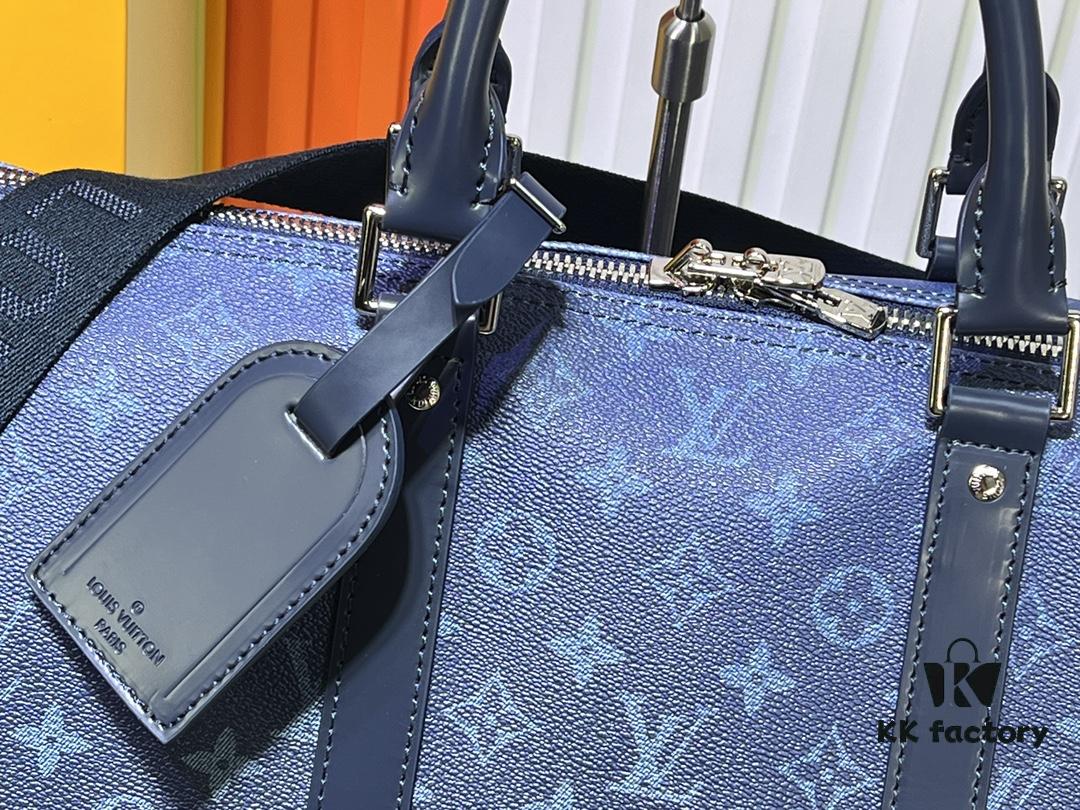 693066306e68136f4d9a47d7 M11558 41416 41414 Black to Blue Gradient Green Louis Vuitton LV 24FW New Monogram Messenger Bag Montsouris Crossbody Bag Keepall 55 Travel Bag Multiple Classic Styles