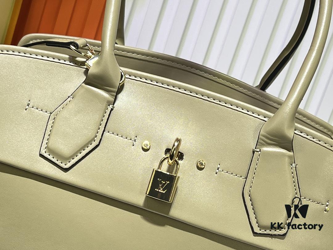 6930663a6e68136f4d9a47e7 M12005 M12556 M12337 City Steamer Large Handbag