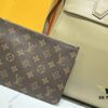 6930663a6e68136f4d9a47ea M12005 M12556 M12337 City Steamer Large Handbag