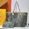 6930664b6e68136f4d9a480c M45865 M40995 This Neverfull Medium Bag is crafted from Monogram Tiles canvas in a tote silhouette, accented with leather trim outlining the top and handles. The central LV Circle signature complements the watercolor-effect Monogram pattern, while the printed zip pouch can be removed for separate use.