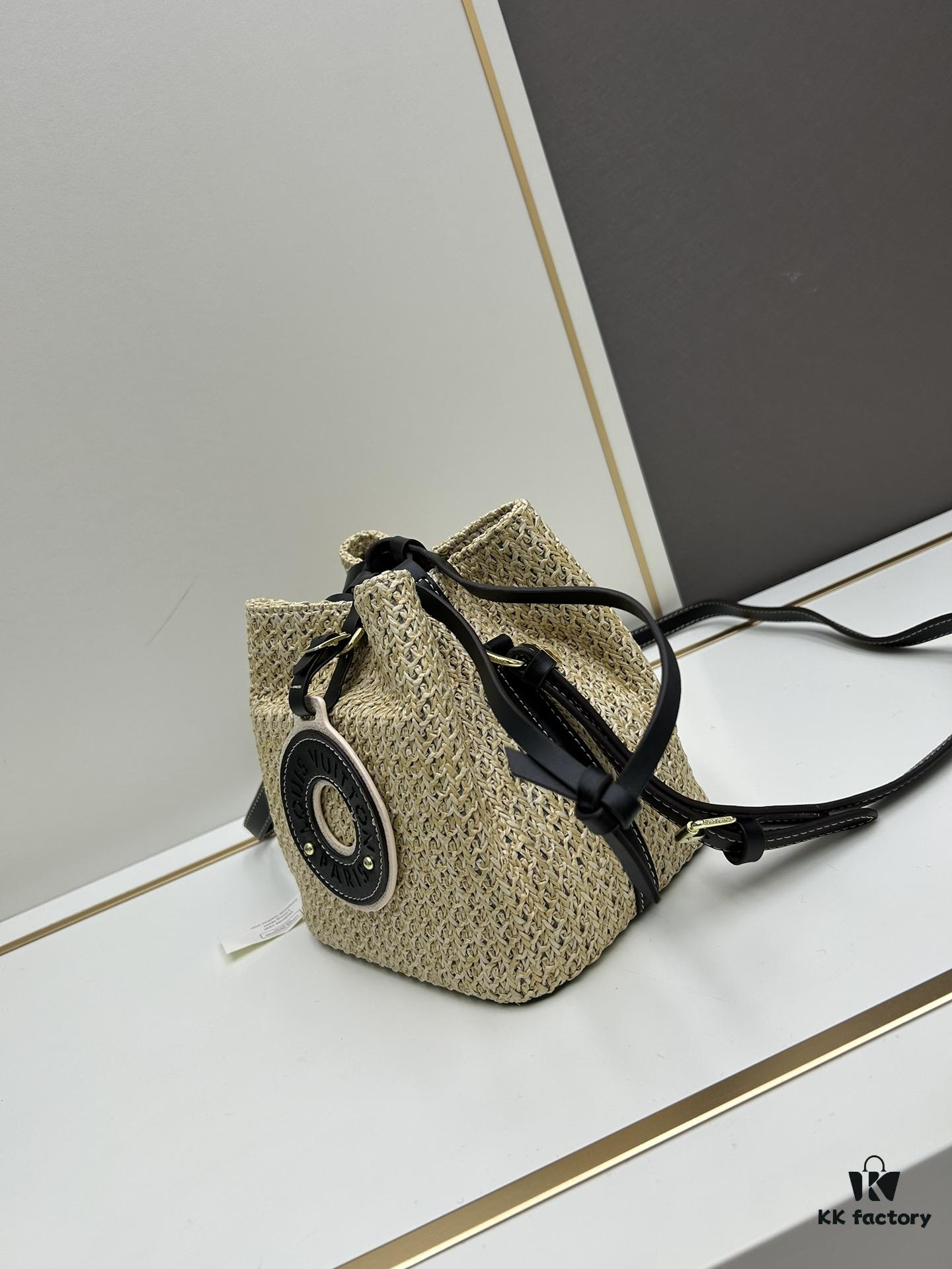 6930666c6e68136f4d9a484b New Small LV NOE PURSE Bucket Bag in Raffia Leather