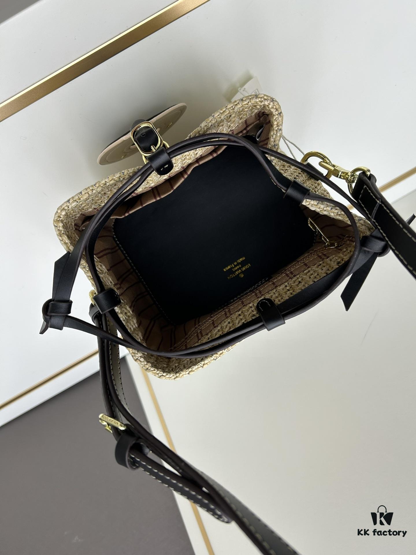 6930666e6e68136f4d9a4850 New Small LV NOE PURSE Bucket Bag in Raffia Leather