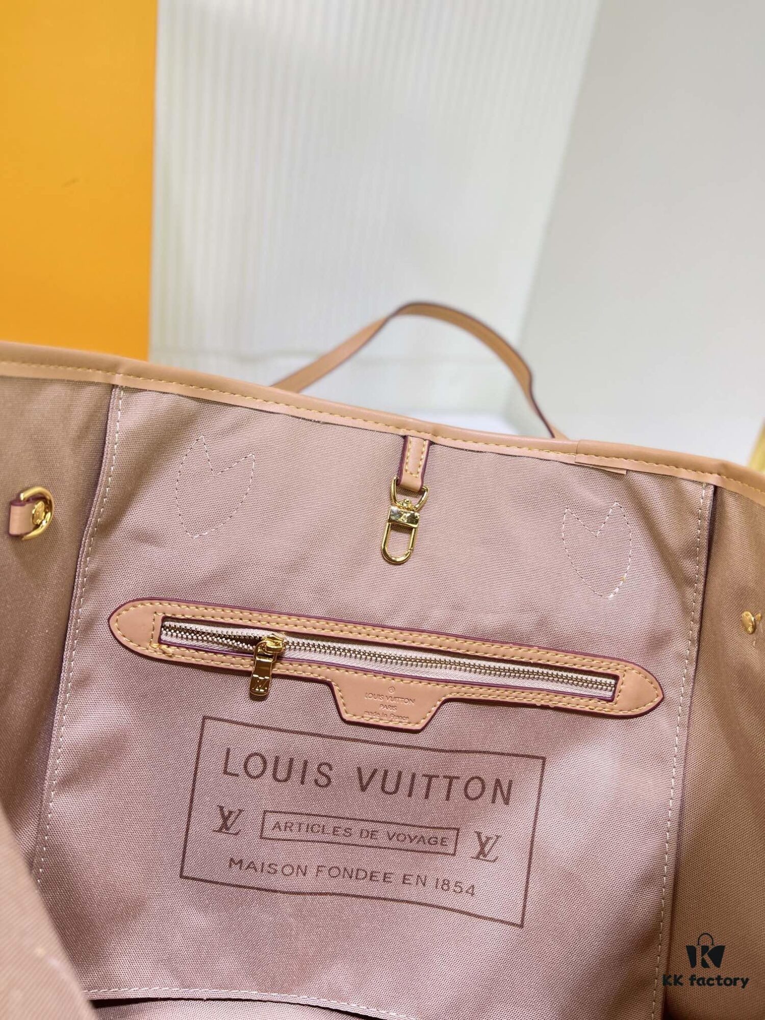 693066fb6e68136f4d9a494b M45684 M45685 M40995 Tote MM Handbag with Monogram Stripe in Cream and Pink Background