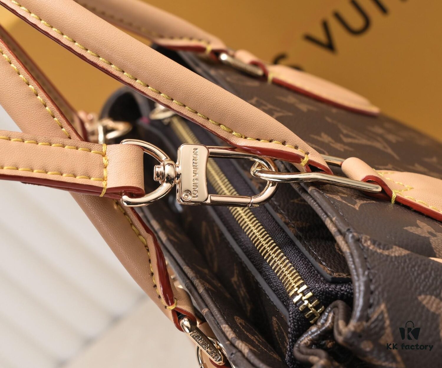 Exclusive Real Shot - Upgraded Version ‼️ LV Monogram with Leather Trim Handheld, Shoulder and Crossbody Bag Model 58188 with Long Strap, 2022 New Fashion Women's Bag, Monogram Genuine Leather Strap Tote Bag, Large Capacity [Strong] Size 33-22-16cm
