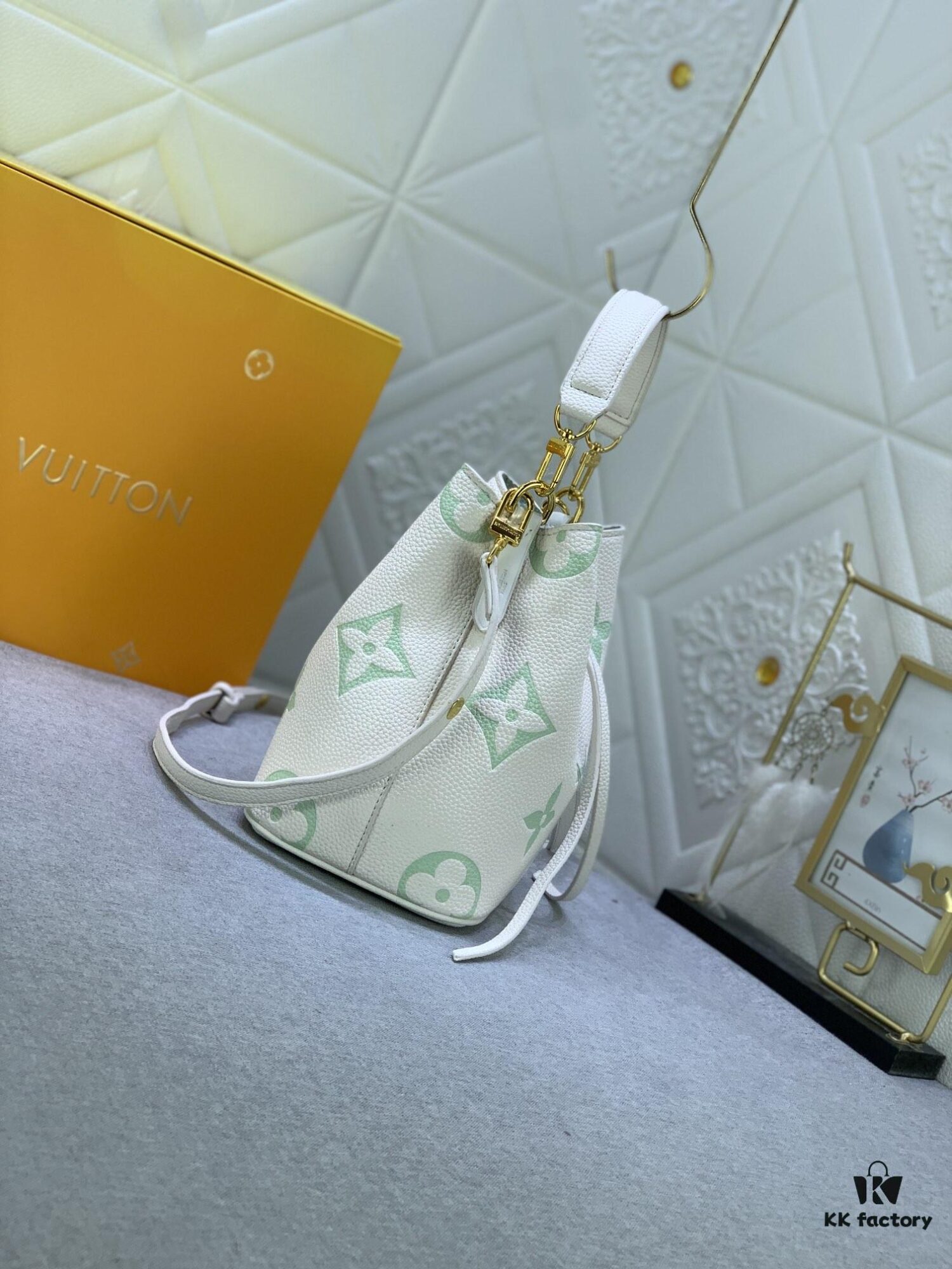 693067376e68136f4d9a49b8 Upgraded Original M24048 M45716 M46581 M47038 M44022 Neoneoe BB Bag in Springtime New Hue
