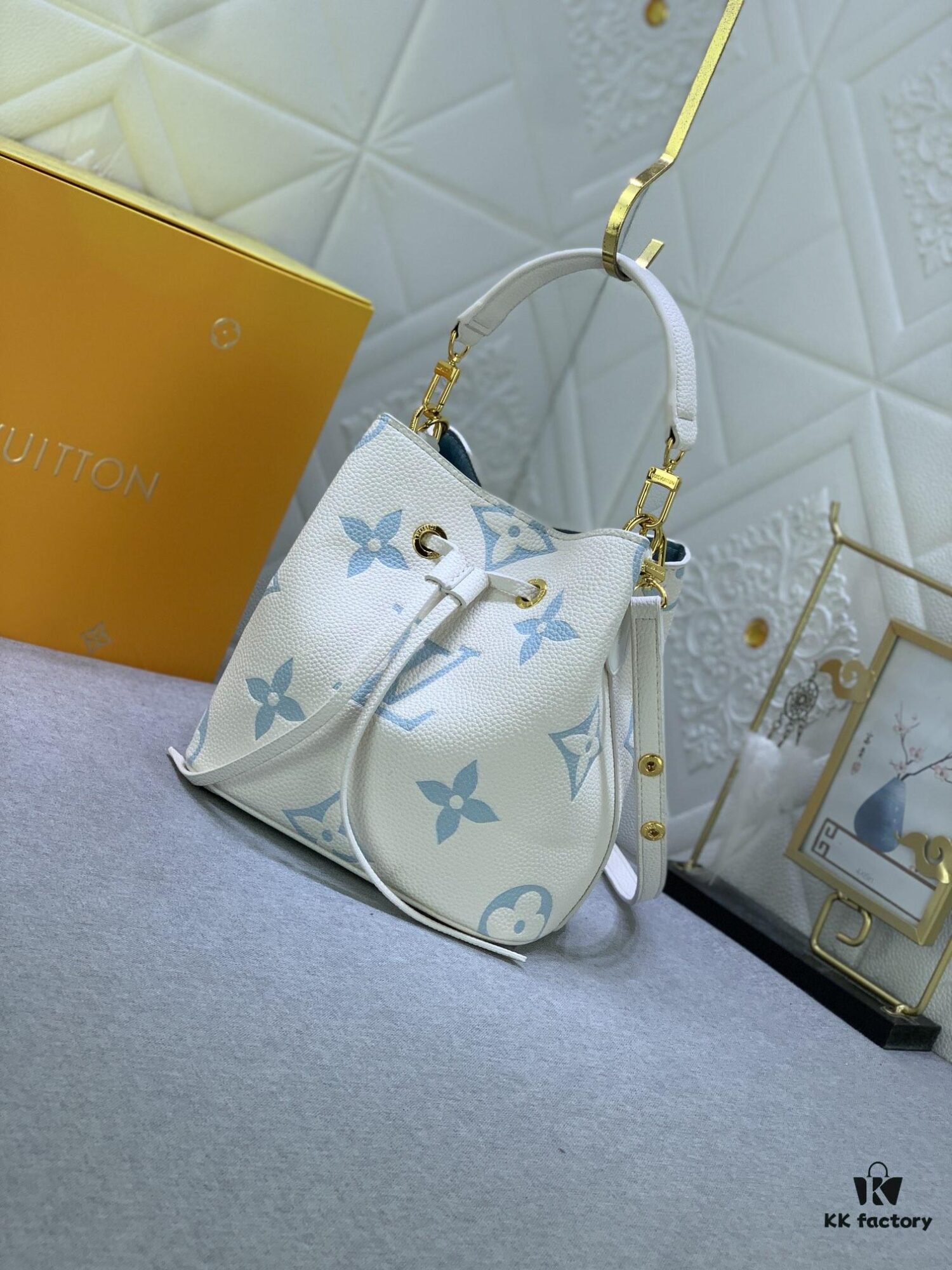 Upgraded Original M24048 M45716 M46581 M47038 M44022 Neoneoe BB Handbag in Springtime New Hue