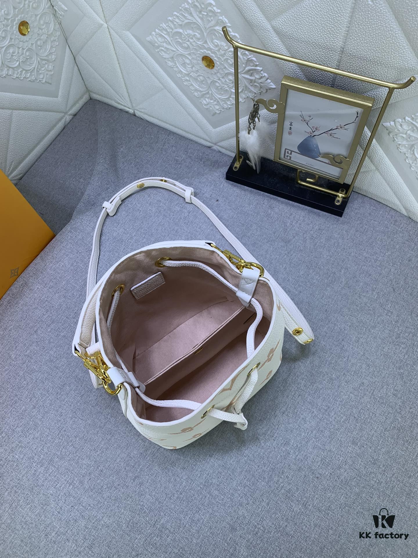 693067416e68136f4d9a49cb Upgraded Original Néonoé BB Handbag in Spring Hues