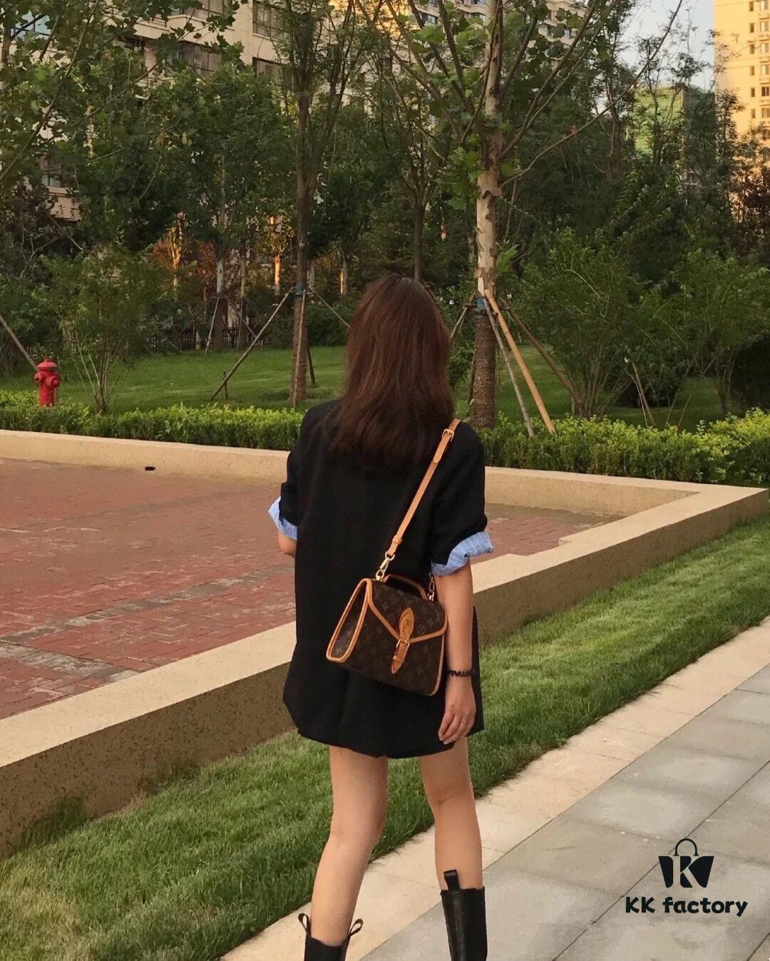 6930674b6e68136f4d9a49db Large 160, Small Upgrade Original Version 🍇 M44919 M51121 M51120 This Retro-Styled LV Ivy Bag
