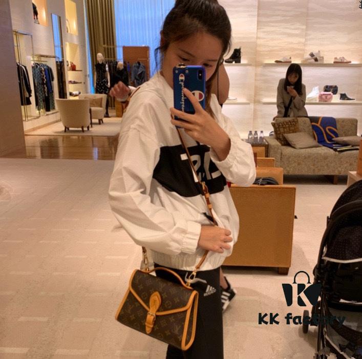 6930674b6e68136f4d9a49dc Large 160, Small Upgrade Original Version 🍇 M44919 M51121 M51120 This Retro-Styled LV Ivy Bag
