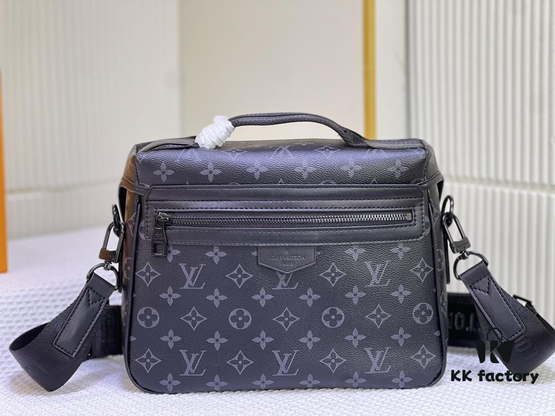 6930676a6e68136f4d9a4a09 M46972 Monogram and Black Flower - LV Trail Messenger Bag