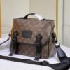 693067766e68136f4d9a4a1e M46972 Vintage Flower, Black Flower LV Trail Messenger Bag