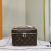 693067a46e68136f4d9a4a71 M44495 42263Nice Mini Cosmetic Case
