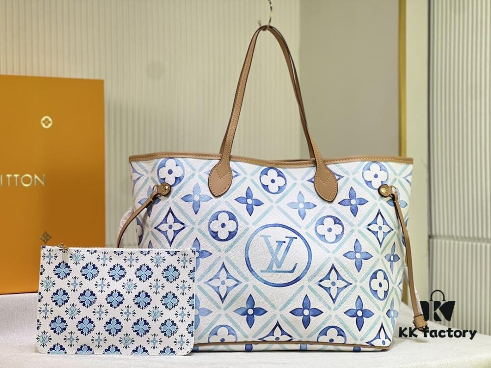 693067d06e68136f4d9a4abb M24317 M40995 This Medium Neverfull Tote Bag Features a Monogram Tiles Canvas Construction with Leather-Trimmed Top and Handles