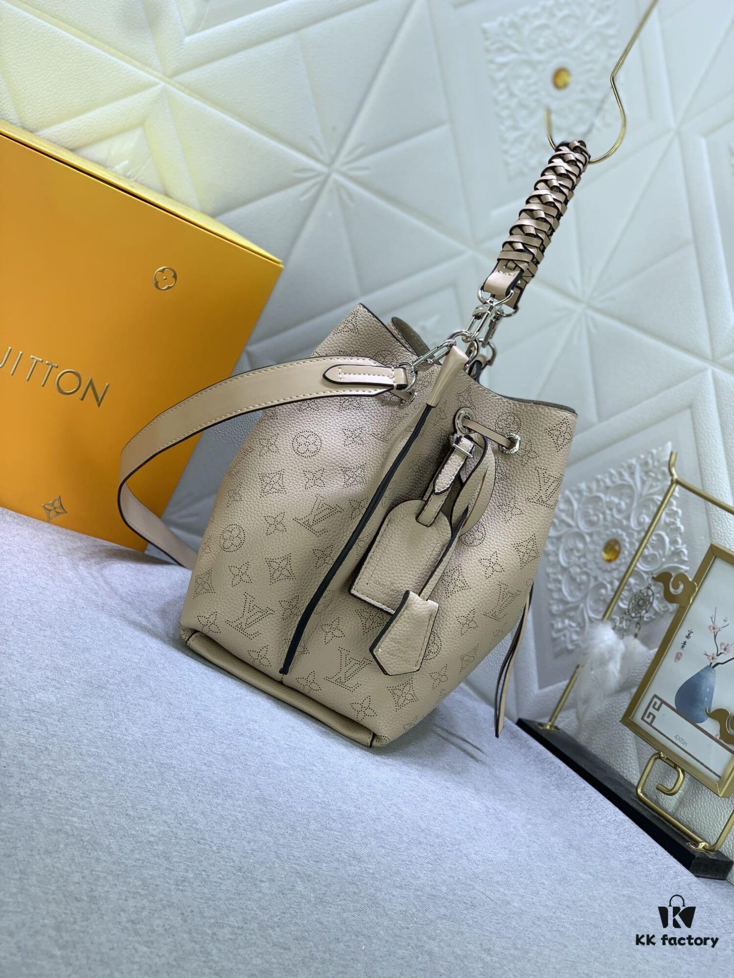 693068026e68136f4d9a4afe Upgraded Original M59554 Full Leather Bucket Bag Series MURIA Handbag M55800 Muria Tote