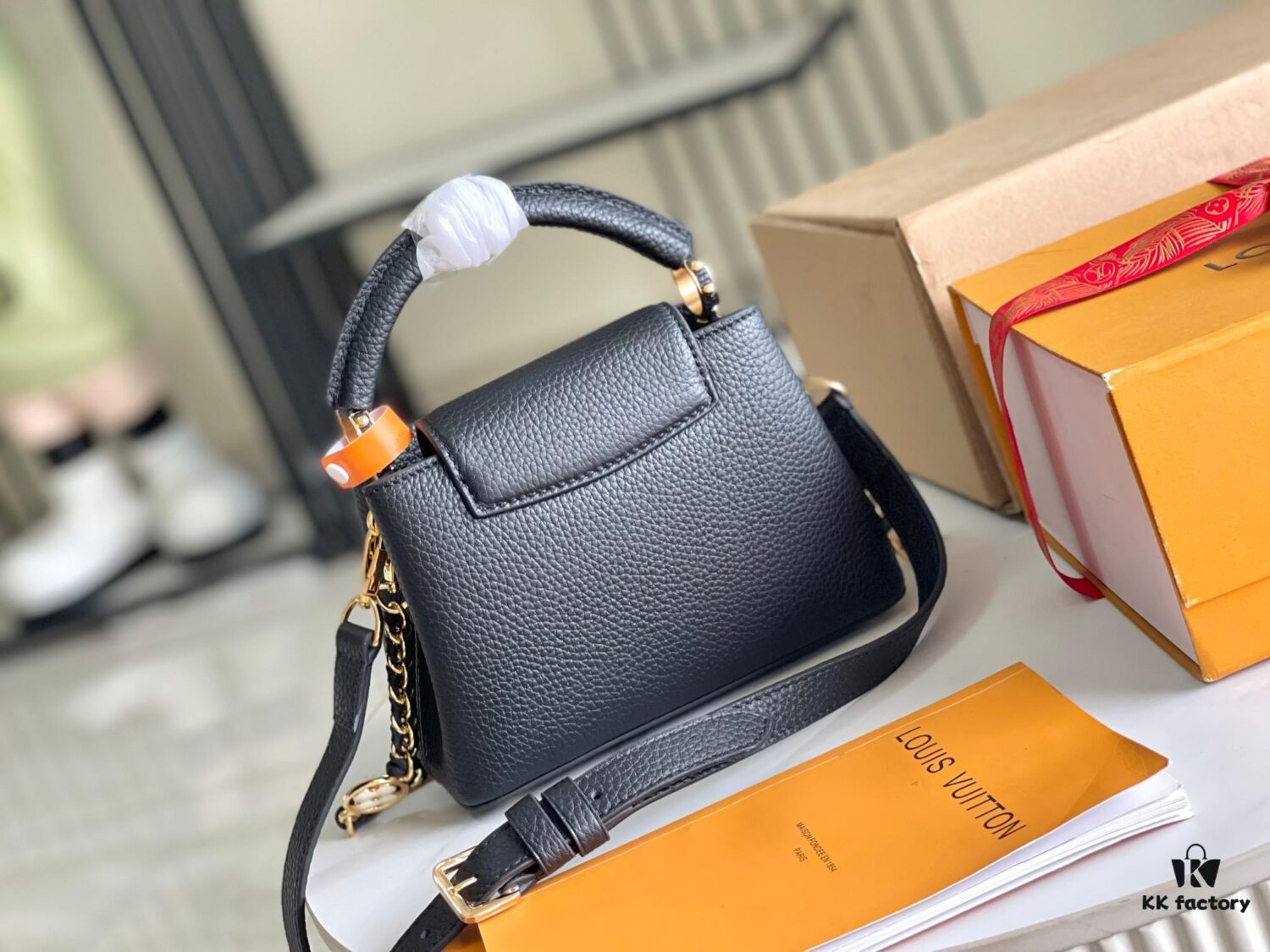693069006e68136f4d9a4c8a Top Grade Full Set Packaging 【Top Grade Original Factory Leather M23950💋 M23951 Black with White Gold Upgraded Hardware】【Capucines Mini Handbag】