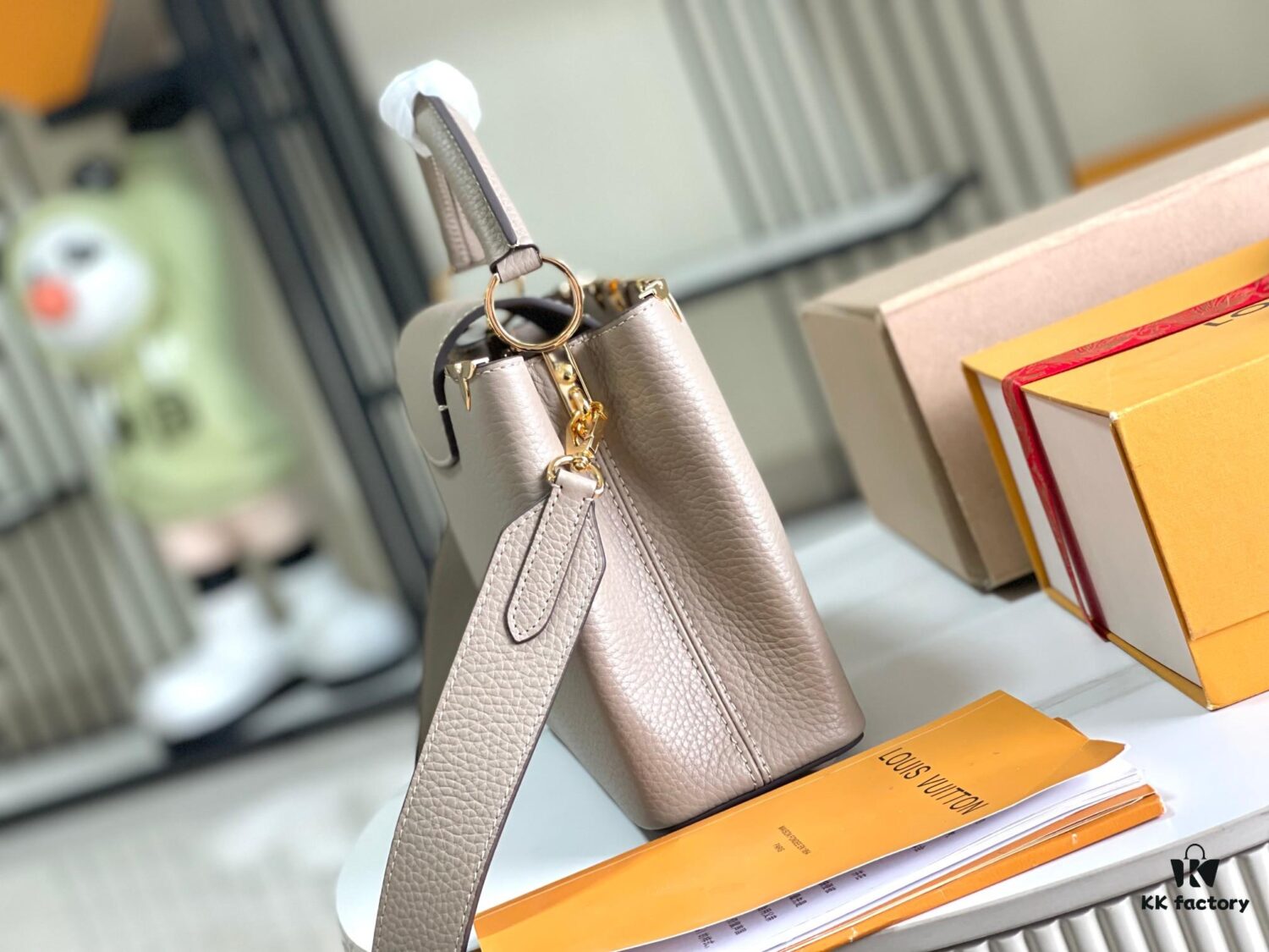 693069176e68136f4d9a4cae Top Grade Full Set Packaging 【Premium Original Factory Leather M24567💋 M23331 Elephant Gray Upgraded Hardware】 Capucines Small Handbag