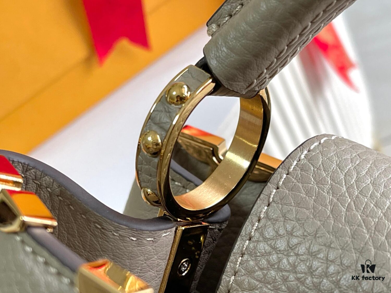 693069186e68136f4d9a4cb2 Top Grade Full Set Packaging 【Premium Original Factory Leather M24567💋 M23331 Elephant Gray Upgraded Hardware】 Capucines Small Handbag