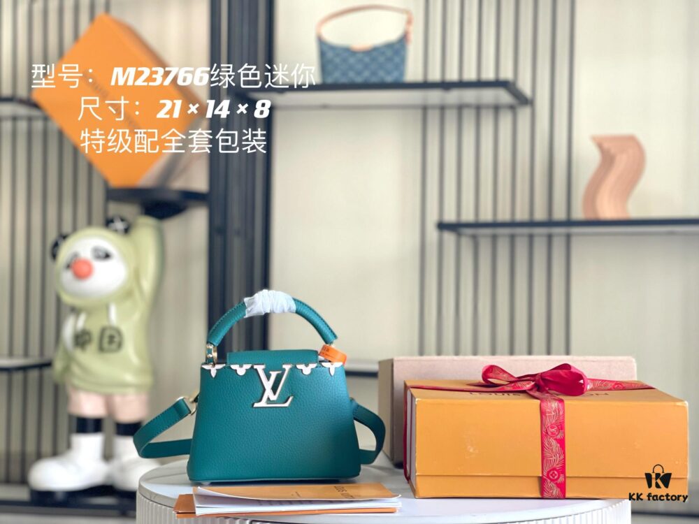 693069246e68136f4d9a4cc4 Capucines Mini Handbag Capucines Flower Crown Bag in Full-Grain Taurillon Leather with Monogram Flowers M23766 💋 M23330 Green White Shell