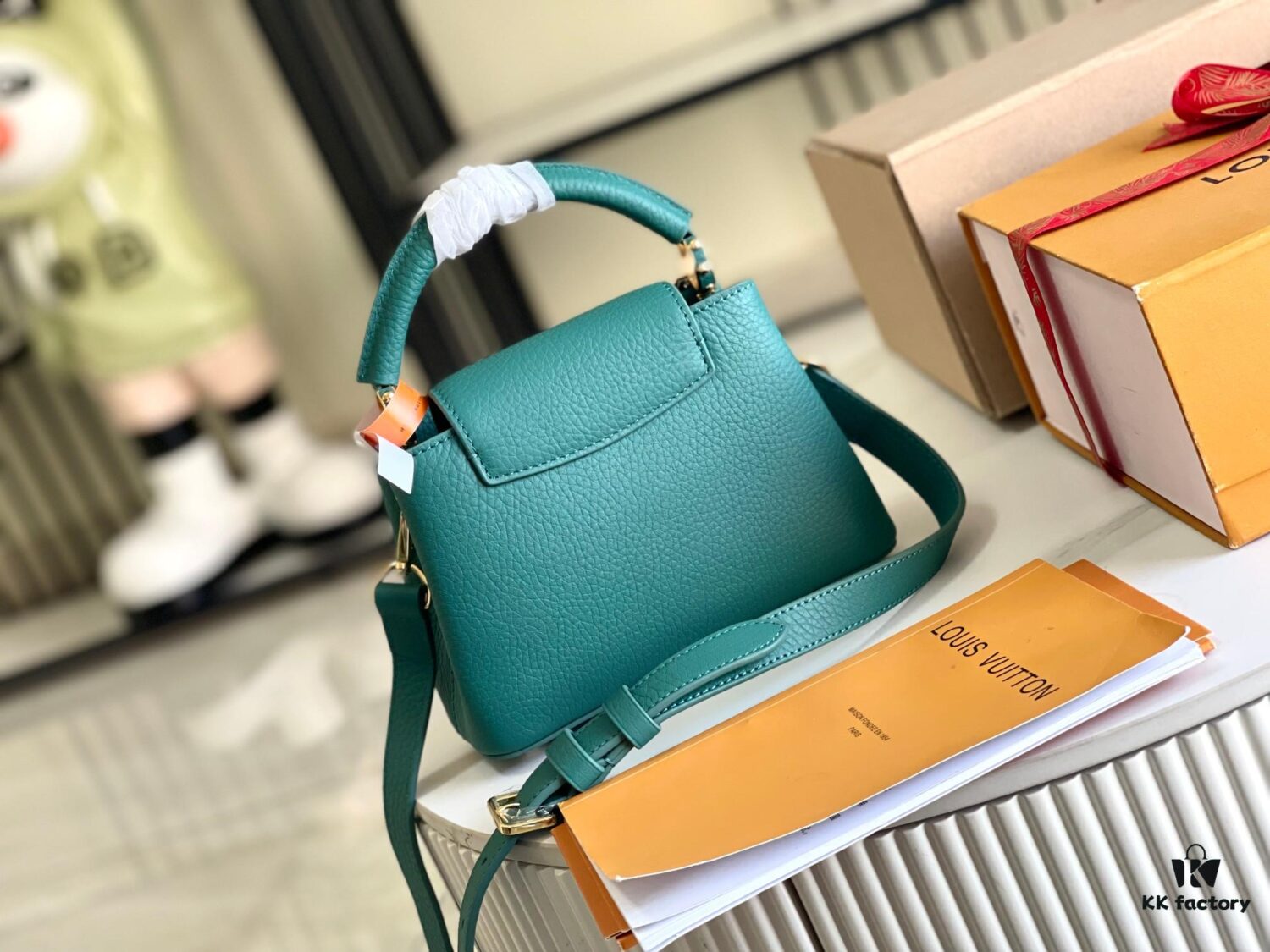 693069286e68136f4d9a4cca Capucines Mini Handbag Capucines Flower Crown Bag in Full-Grain Taurillon Leather with Monogram Flowers M23766 💋 M23330 Green White Shell