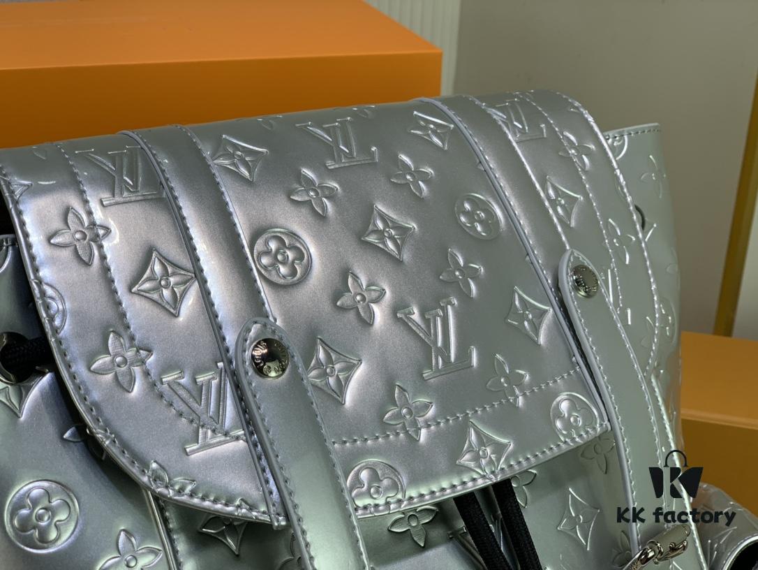 6930694c6e68136f4d9a4d0e M58756 M41379 Silver Shiny Christopher Small Backpack