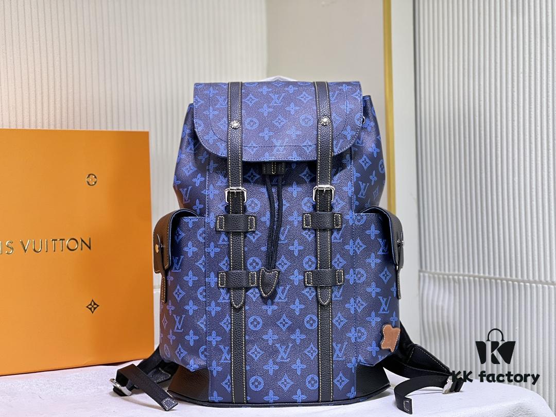 693069516e68136f4d9a4d1a M46338 Christopher Medium Backpack