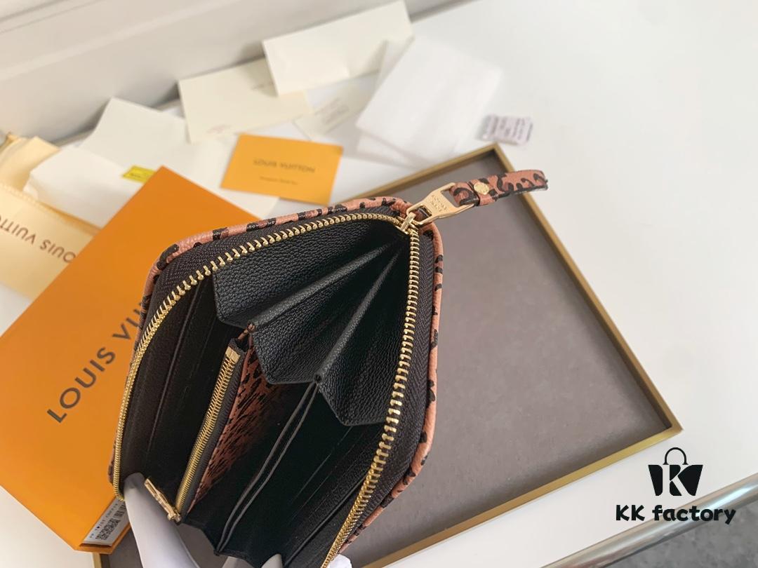 693069576e68136f4d9a4d26 Zippy Lockme Wallet in Soft Calfskin