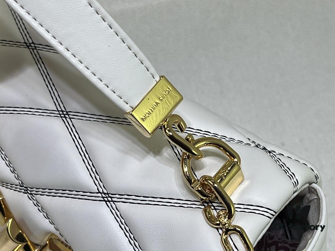 6930695a6e68136f4d9a4d2d M23689 Nicolas Ghesquière GO-14 Medium Handbag