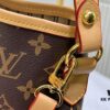 693069686e68136f4d9a4d50 Upgraded La Pi Mini Version 🔥 Hottest Online LV Vintage Tote Bag M44945 Early Spring New Arrival Stylish Small Multi-match Shopping Tote