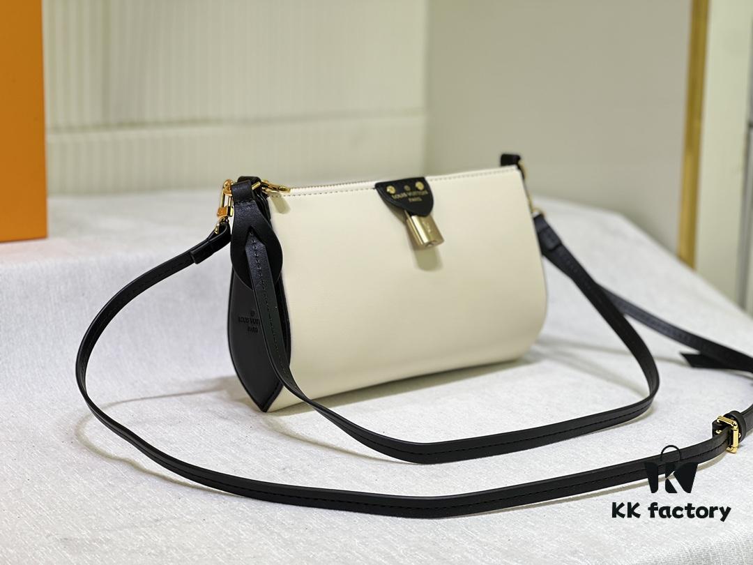 6930697d6e68136f4d9a4d7a Upgraded Original M47123 Latest Runway Style