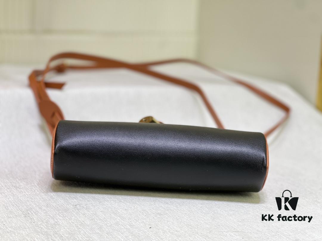 693069836e68136f4d9a4d88 Upgraded Original M47123 Latest Runway Style LV Lock Clutch Bag
