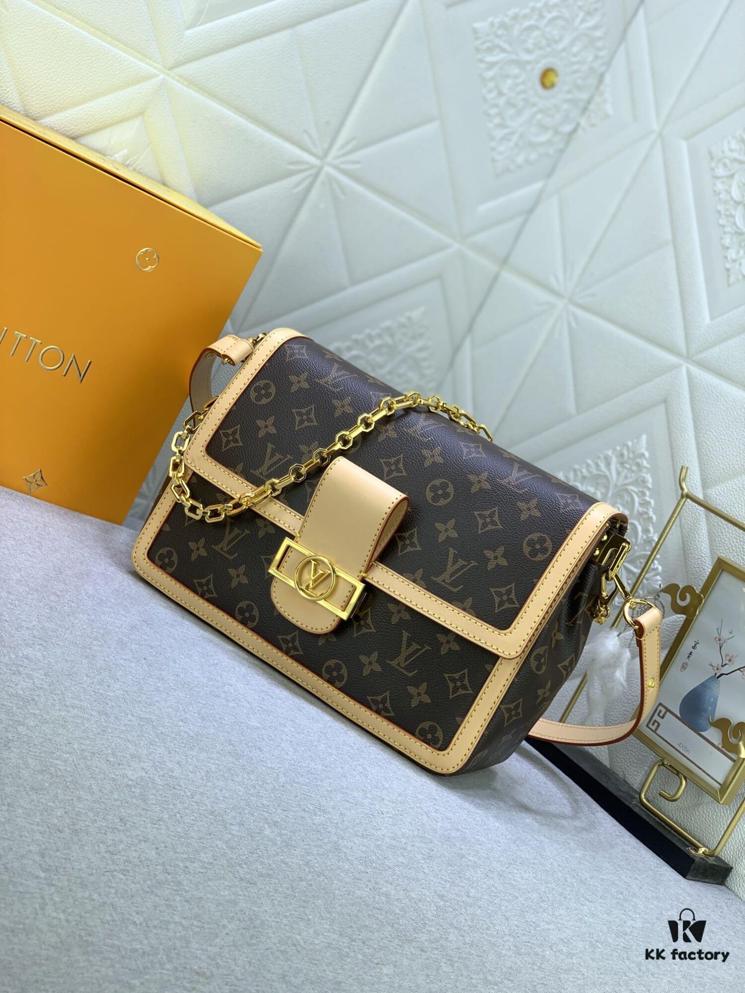 693069936e68136f4d9a4da7 Upgraded Original M47149 Monogram Dauphine Soft Large Tote Bag