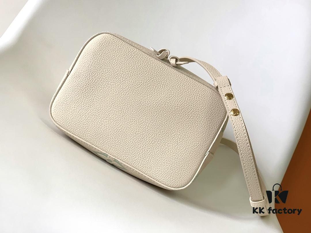 69306a106e68136f4d9a4e7b M24048 Top Quality Original Design NeoNoe BB Bag in Spring New Color