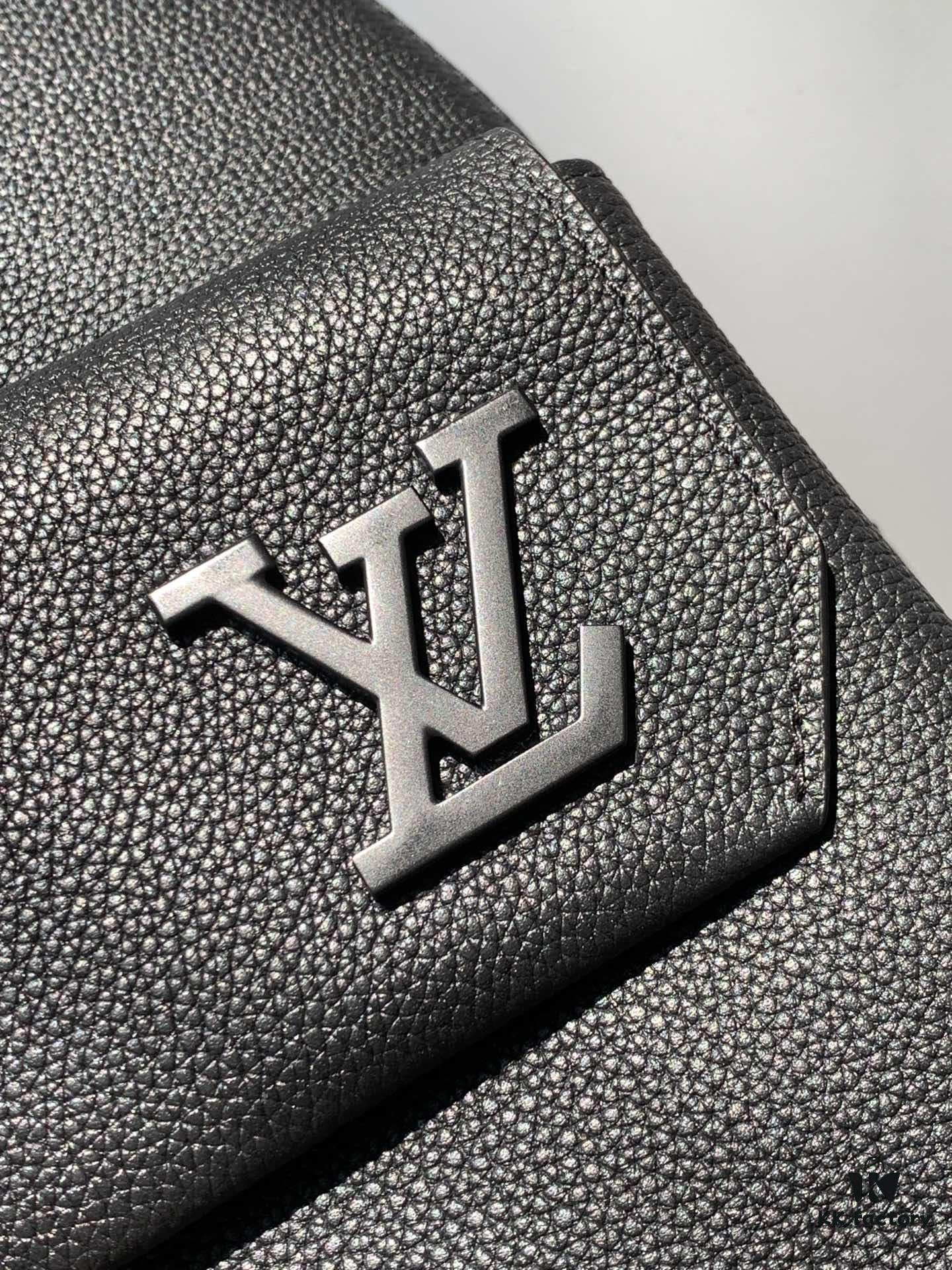 69306a516e68136f4d9a4eff LV Aerogram Backpack