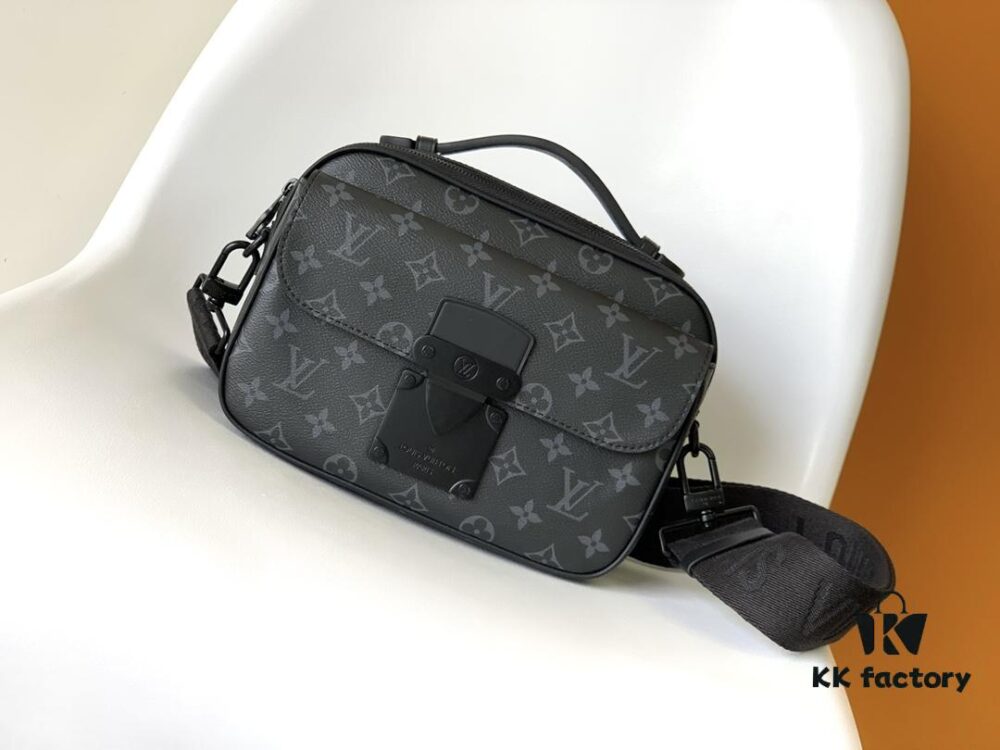 69306a526e68136f4d9a4f01 Top Quality Original Replica Exclusive Real Shot S Lock Messenger Bag M58489 Embossed M45806 Black Flower M45806 Black M45836 Blue M46243 Purple M46246 Green
