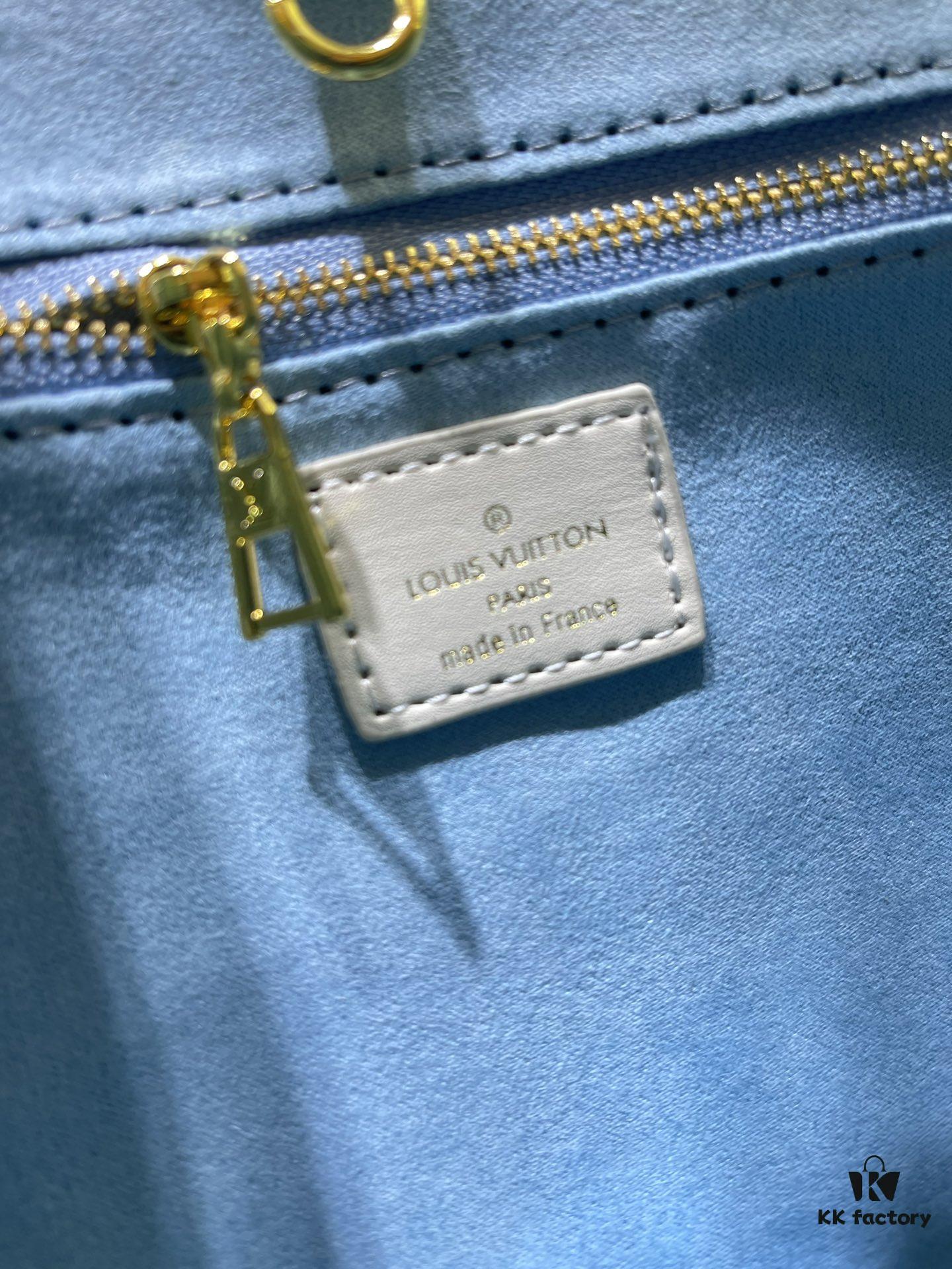 69306a756e68136f4d9a4f46 Upgraded Original M46833 White M45653 White Embossed M46569 This OnTheGo PM Bag Features Monogram Empreinte Leather with Subtle Tones Highlighting the LV Initials and Monogram Flowers Embossing Giving a Compact Square Silhouette a Delicate Sheen