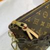 69306a796e68136f4d9a4f4e M40728 Color-Changing Leather LV Monogram Speedy Crossbody Bag