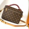 69306a846e68136f4d9a4f67 Top Quality Original Pochette Metis Handbag M44668 Burgundy M45152 White M43984 Orange Messenger Bag