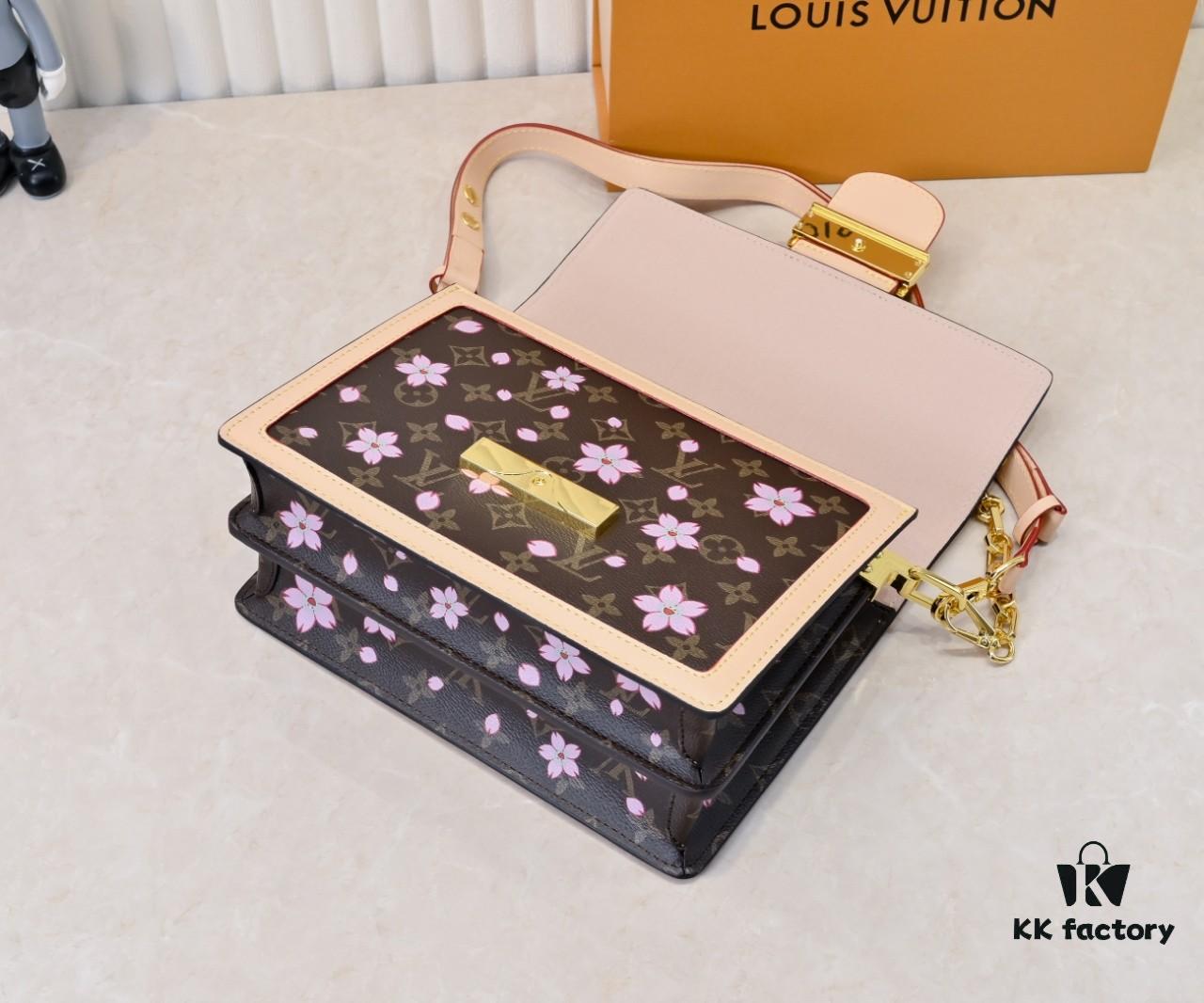 69306aa36e68136f4d9a4fa7 Murakami Pink Cherry Blossom Daphne Upgrade 💥 Louis Vuitton Spring 2025 Collection Messenger Bag M43599 / 44391 / 44580 Latest Version Métis Mini Handbag