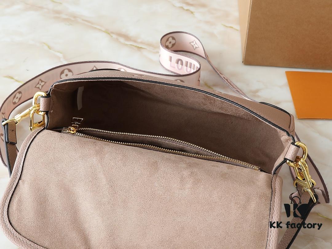 69306aab6e68136f4d9a4fb7 Upgraded Original M46583 M46584 M46386 M46388 M45985 Full Leather Baguette Bag Series New Diane Handbag
