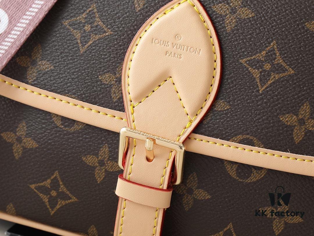 69306ab16e68136f4d9a4fc4 Upgraded Original M46583 M46584 M46386 M46388 M45985 Full Leather Baguette Bag Collection New Diane Handbag