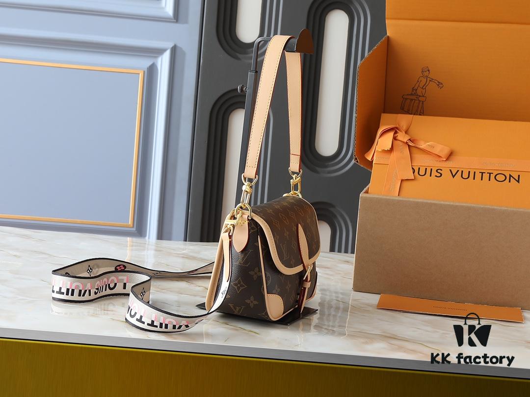 69306ab46e68136f4d9a4fc8 Upgraded Original M46583 M46584 M46386 M46388 M45985 Full Leather Baguette Bag Series New Diane Handbag