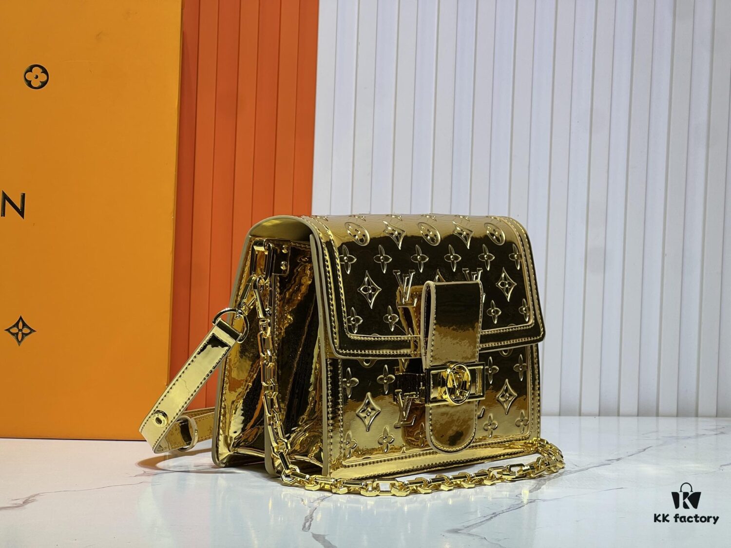 69306afe6e68136f4d9a5044 Daphne Gold Silver 💥 Louis Vuitton 2025 Spring Summer Collection Mailbox Bag M43599/44391/44580 Latest Version Métis Handbag